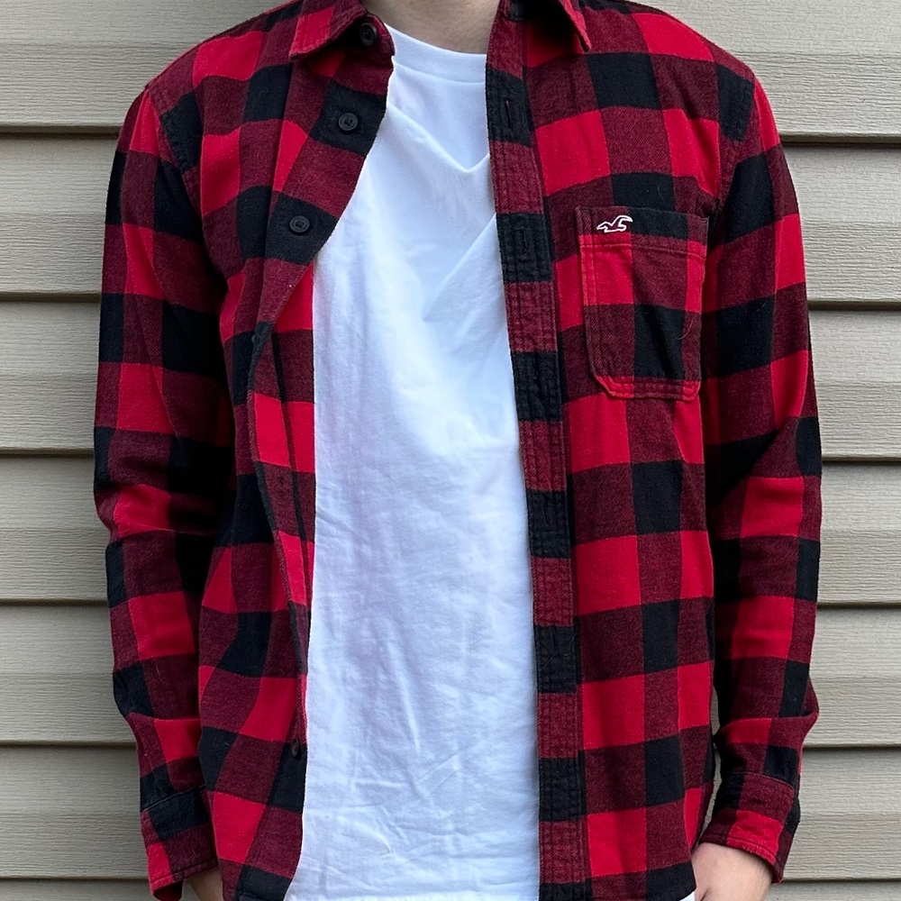 Hollister Red Plaid Button Up